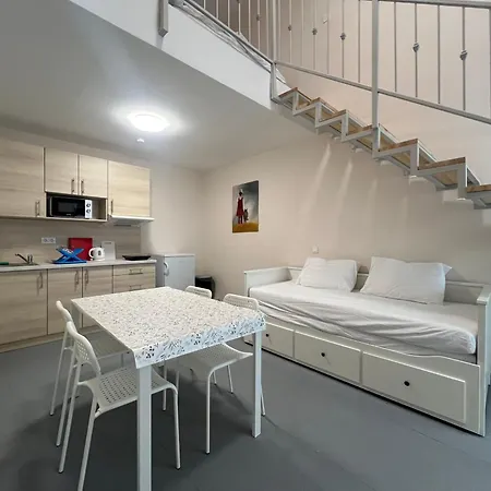 Iza-Szondi Homes Budapest Exterior photo