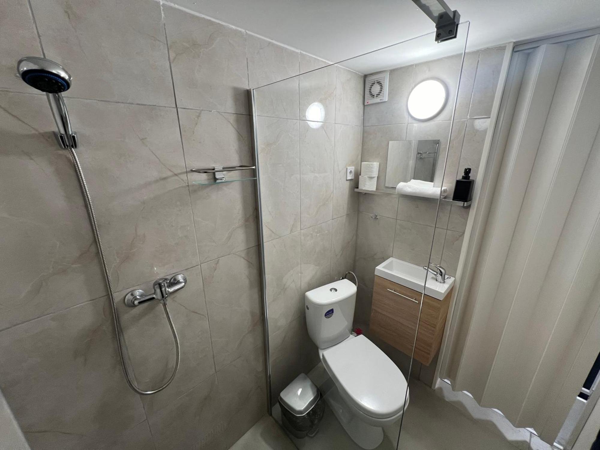 Iza-szondi Homes * Budapest