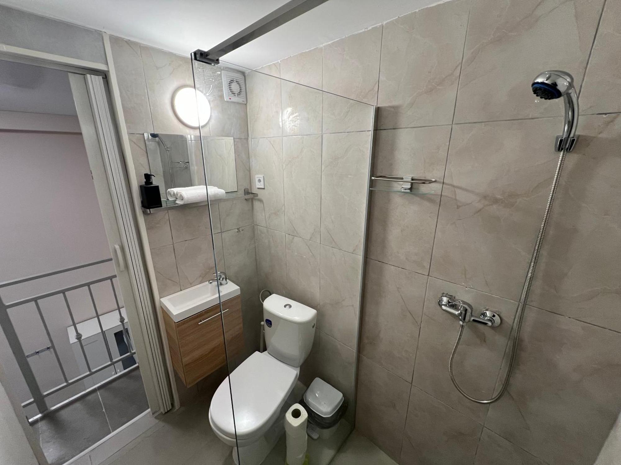 Iza-szondi Homes Apartman
