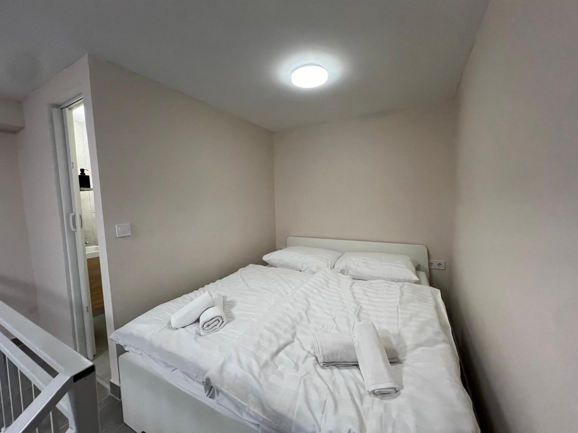 Iza-szondi Homes Budapest