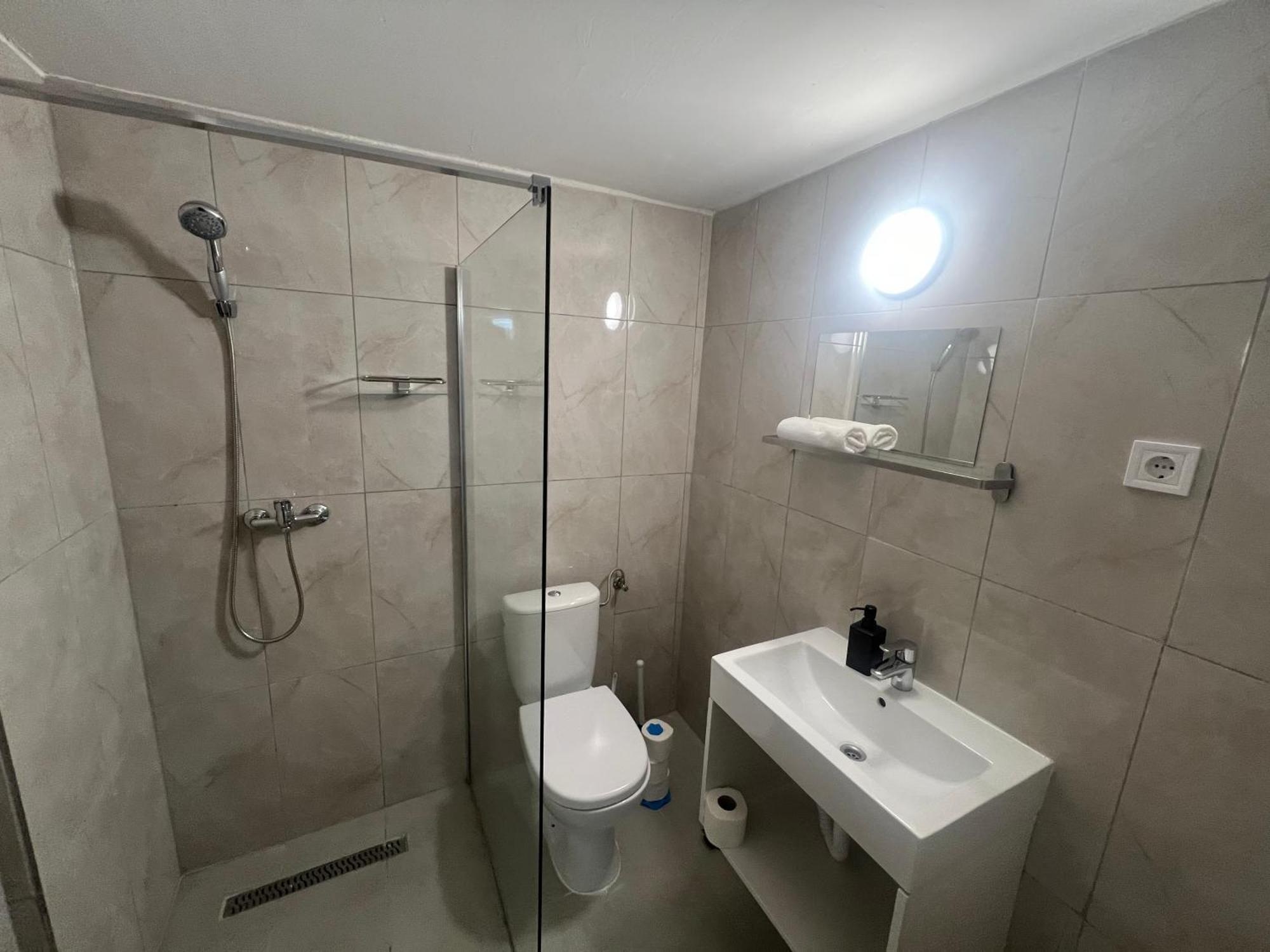 Iza-szondi Homes Budapest